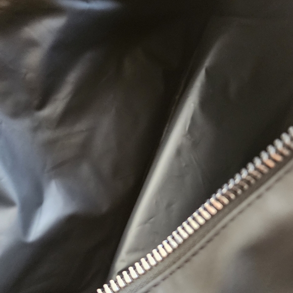 Versace Men's cologne and summer.cooler bag - Picture 6 of 9